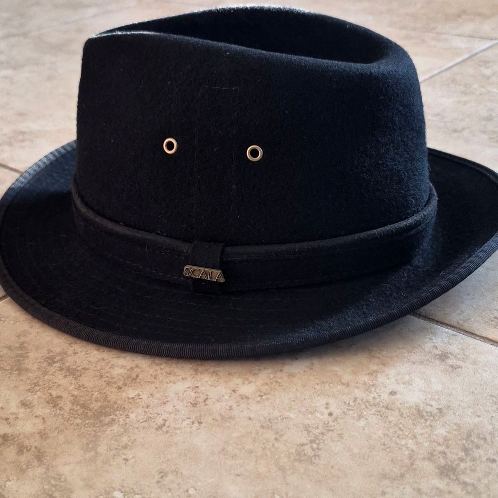 DORFMAN Pacific Co. Scala Handmade Vintage Wool hat